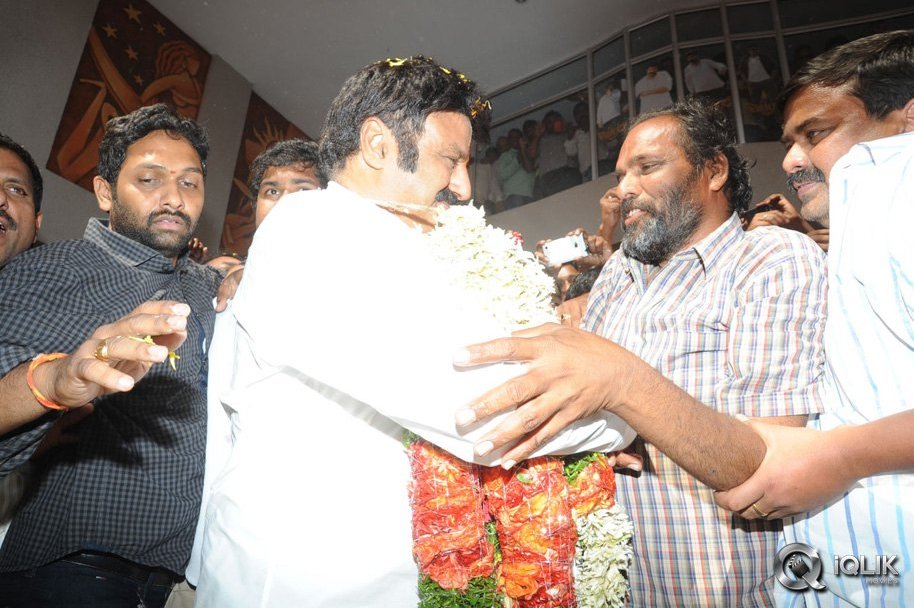 Legend-Movie-Hungama-at-Bramaramba-Theatre